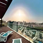 Jvc Apartment Near Circle Mall